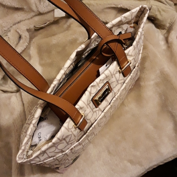 Calvin Klein Logo Tote with Wristlet - Picture 10 of 16